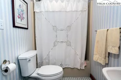 23 Stony Creek Loop, Newland, NC 28657 - Photo 19