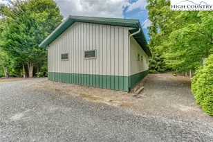 8186 Nc Hwy 183 Hwy, Newland, NC 28657 - Photo 45