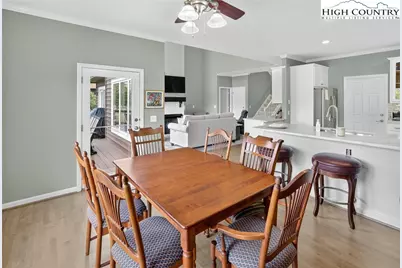 233 Lakeview Place #D-2, Jefferson, NC 27640 - Photo 17