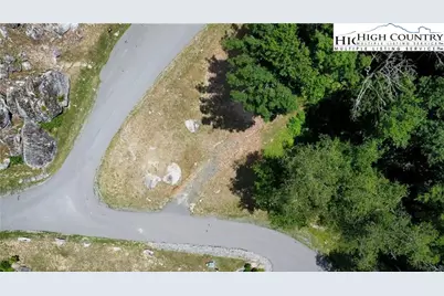 C52 Firefly Cove, Banner Elk, NC 28604 - Photo 15