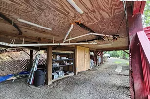 582 Deer Crossing Ln, Lenoir, NC 28645 - Photo 9