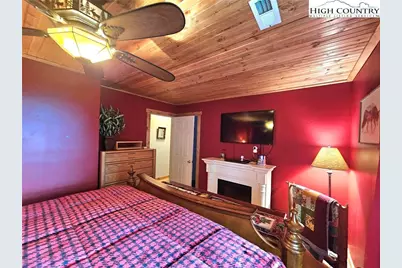 582 Deer Crossing Lane, Lenoir, NC 28645 - Photo 31