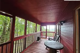 582 Deer Crossing Ln, Lenoir, NC 28645 - Photo 5