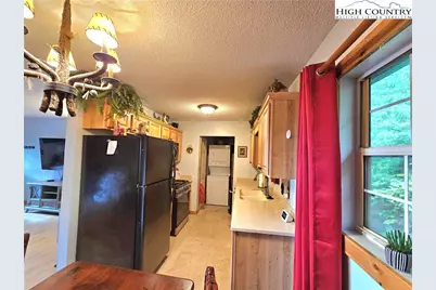 582 Deer Crossing Lane, Lenoir, NC 28645 - Photo 23