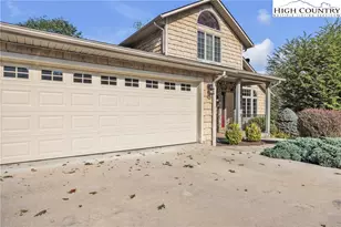 1515 Clifton Rd, Crumpler, NC 28617 - Photo 7