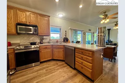 449 Meadow Ridge Drive, Jefferson, NC 28640 - Photo 15