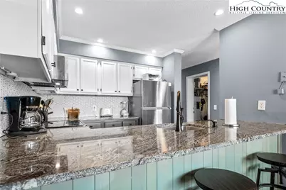 301 Pinnacle Inn Road #3207, Beech Mountain, NC 28604 - Photo 9