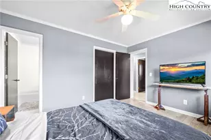 301 Pinnacle Inn Rd, Beech Mountain, NC 28604 - Photo 17