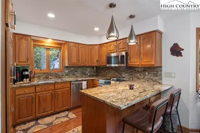 140 Manor View Lane #1, Blowing Rock, NC 28605 - Photo 11