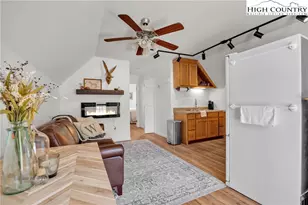 1946 River Breeze Dr, Creston, NC 28615 - Photo 9