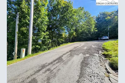 1060 Charter Hills Road, Beech Mountain, NC 28604 - Photo 3