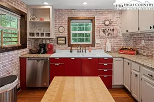 1375 Stoney Brook Ln, Boone, NC 28607 - Photo 5