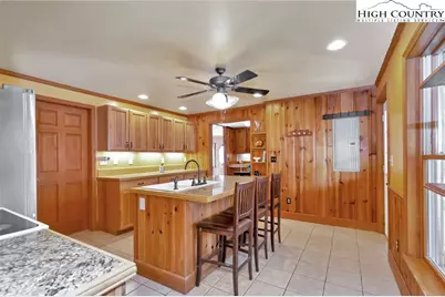 2209 Sugar Mountain 2 Road, Newland, NC 28657 - Photo 9