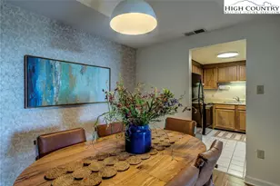 303 Sugar Top Dr, Sugar Mountain, NC 28604 - Photo 7