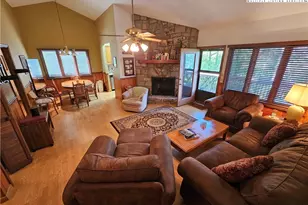 109 Foxgrape Hollow, Beech Mountain, NC 28604 - Photo 3