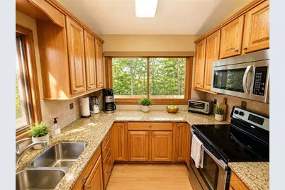 109 Foxgrape Hollow, Beech Mountain, NC 28604 - Photo 7