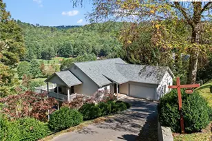 832 Hemlock Dr, Newland, NC 28657 - Photo 23