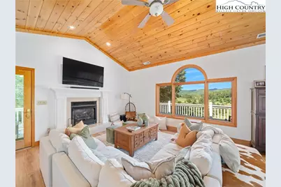 832 Hemlock Drive, Newland, NC 28657 - Photo 1