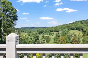 832 Hemlock Dr, Newland, NC 28657 - Photo 3