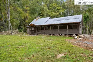 812 Jake's Mountain Rd, Deep Gap, NC 28618 - Photo 11
