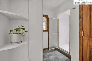 491 Mountain Aire Ln, West Jefferson, NC 28694 - Photo 19