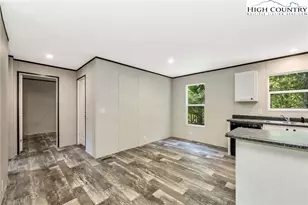 324 Center Ln, Thurmond, NC 28683 - Photo 25