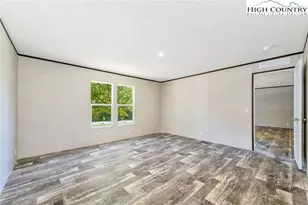 324 Center Ln, Thurmond, NC 28683 - Photo 31