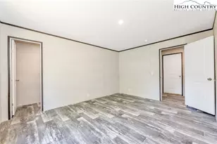 324 Center Ln, Thurmond, NC 28683 - Photo 37