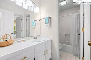 137 Staghorn Hollow Rd, Beech Mountain, NC 28604 - Photo 19