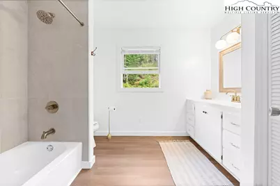 1044 US Hwy 321, Sugar Grove, NC 28679 - Photo 43