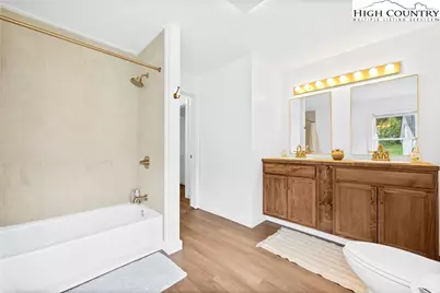 1044 US Hwy 321, Sugar Grove, NC 28679 - Photo 25