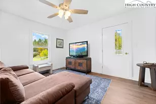 1044 US Hwy 321, Sugar Grove, NC 28679 - Photo 19