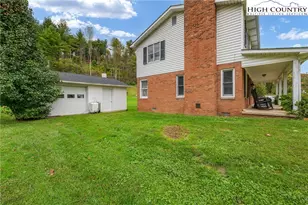 1044 US Hwy 321, Sugar Grove, NC 28679 - Photo 11
