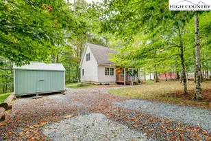 607 Charter Hills Rd, Beech Mountain, NC 28604 - Photo 29