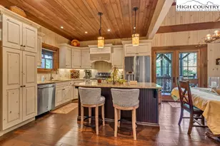 225 Hope Town Rd, Vilas, NC 28692 - Photo 7