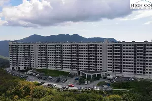 303 Sugar Top Dr, Sugar Mountain, NC 28604 - Photo 25