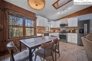 529 Laurel Ridge Rd, Banner Elk, NC 28604 - Photo 7