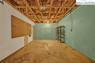 529 Laurel Ridge Rd, Banner Elk, NC 28604 - Photo 25