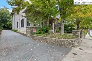 257 Sunset Dr, Blowing Rock, NC 28605 - Photo 1