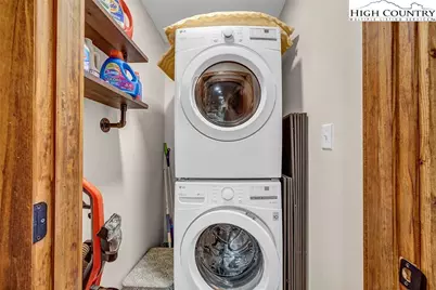 428 Cloud Springs Drive, Sugar Mountain, NC 28604 - Photo 19