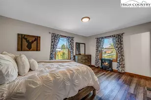 428 Cloud Springs Dr, Sugar Mountain, NC 28604 - Photo 17