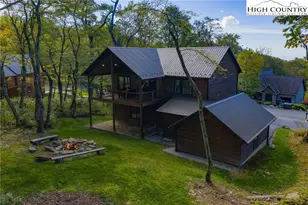 428 Cloud Springs Dr, Sugar Mountain, NC 28604 - Photo 5