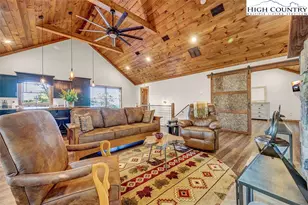 428 Cloud Springs Dr, Sugar Mountain, NC 28604 - Photo 27