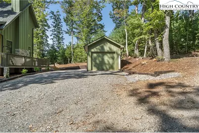 90 Clinchfield Gap Road, Marion, NC 28752 - Photo 35