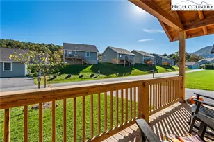 575 Townhomes Pl, Boone, NC 28607 - Photo 11