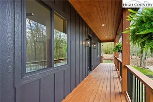 397 Linwood Ln, Newland, NC 28657 - Photo 3