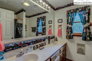 2164 River Bend Rd, Mouth of Wilson, VA 24363 - Photo 27