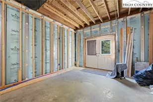 3441 Beech Mountain Pkwy, Beech Mountain, NC 28604 - Photo 21