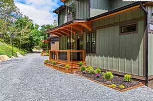 419 Snow Cloud Dr, Seven Devils, NC 28604 - Photo 5