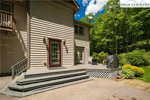 1527 Mabel School Rd, Zionville, NC 28698 - Photo 9